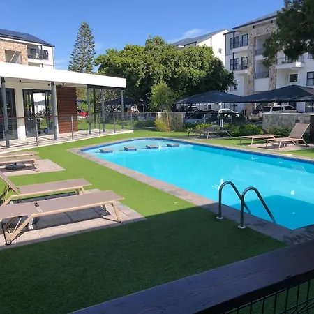 Luxury One Bedroom Apartment Somerset West Exterior photo